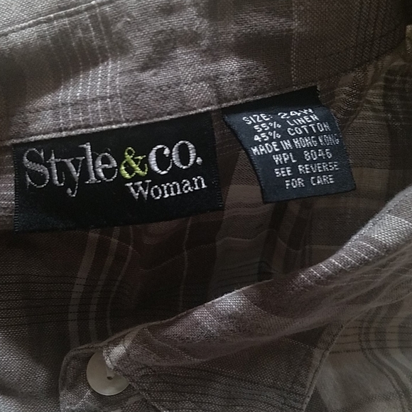 Shirt - Picture 3 of 3